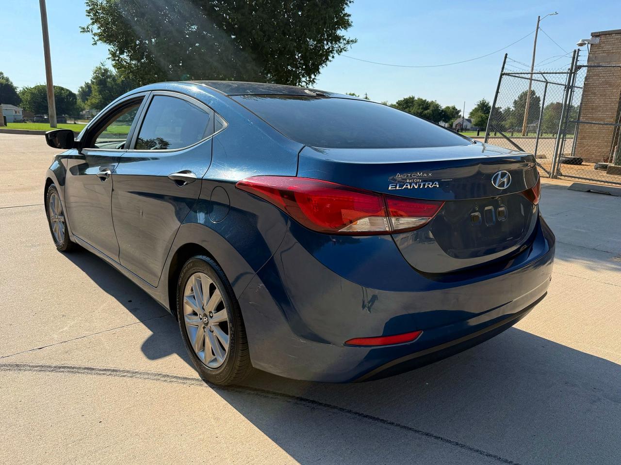 2014 Hyundai Elantra Se Blue vin: KMHDH4AE0EU184332