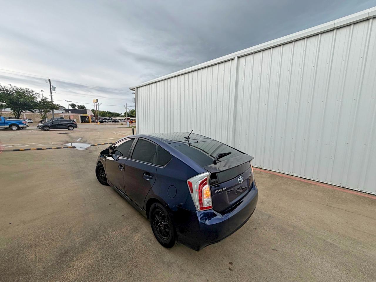 2015 Toyota Prius One Blue vin: JTDKN3DU8F0427525