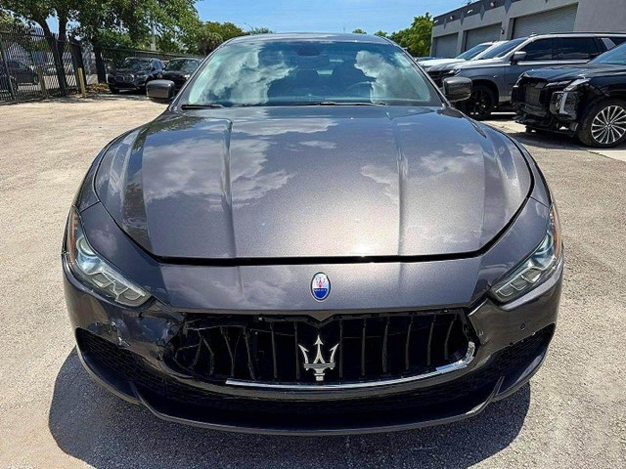 2015 Maserati Ghibli Gray vin: ZAM57XSA9F1134858