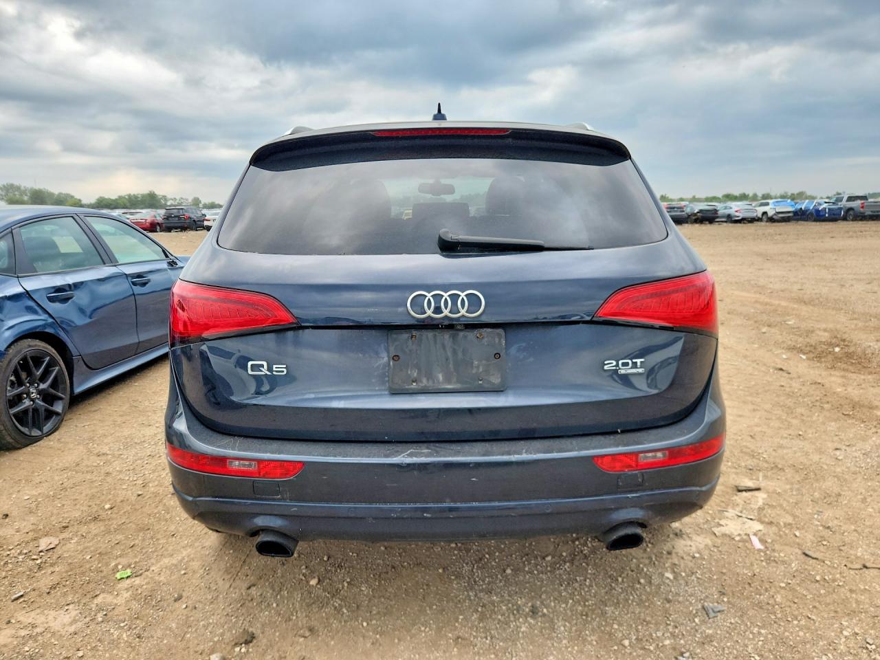 2014 Audi Q5 Premium Plus Blue vin: WA1LFAFP3EA035343