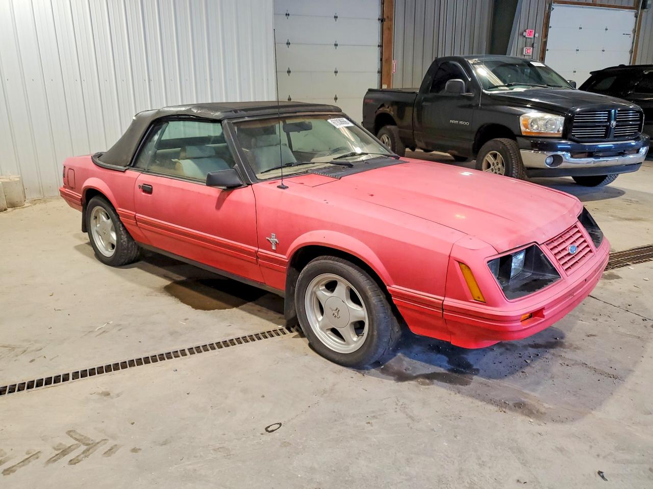 1984 Ford Mustang Glx Красный vin: 1FABP2735EF117972