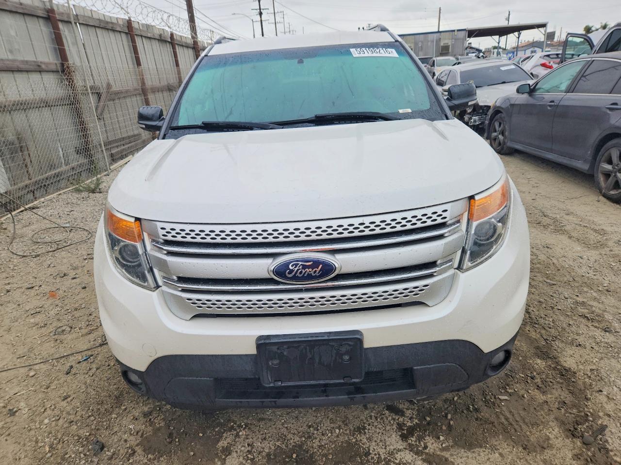 2014 Ford Explorer Xlt White vin: 1FM5K7D88EGB24892