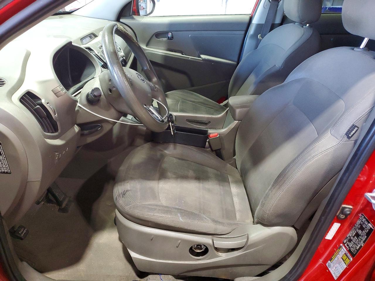 2011 Kia Sportage Lx Red vin: KNDPBCA29B7016248