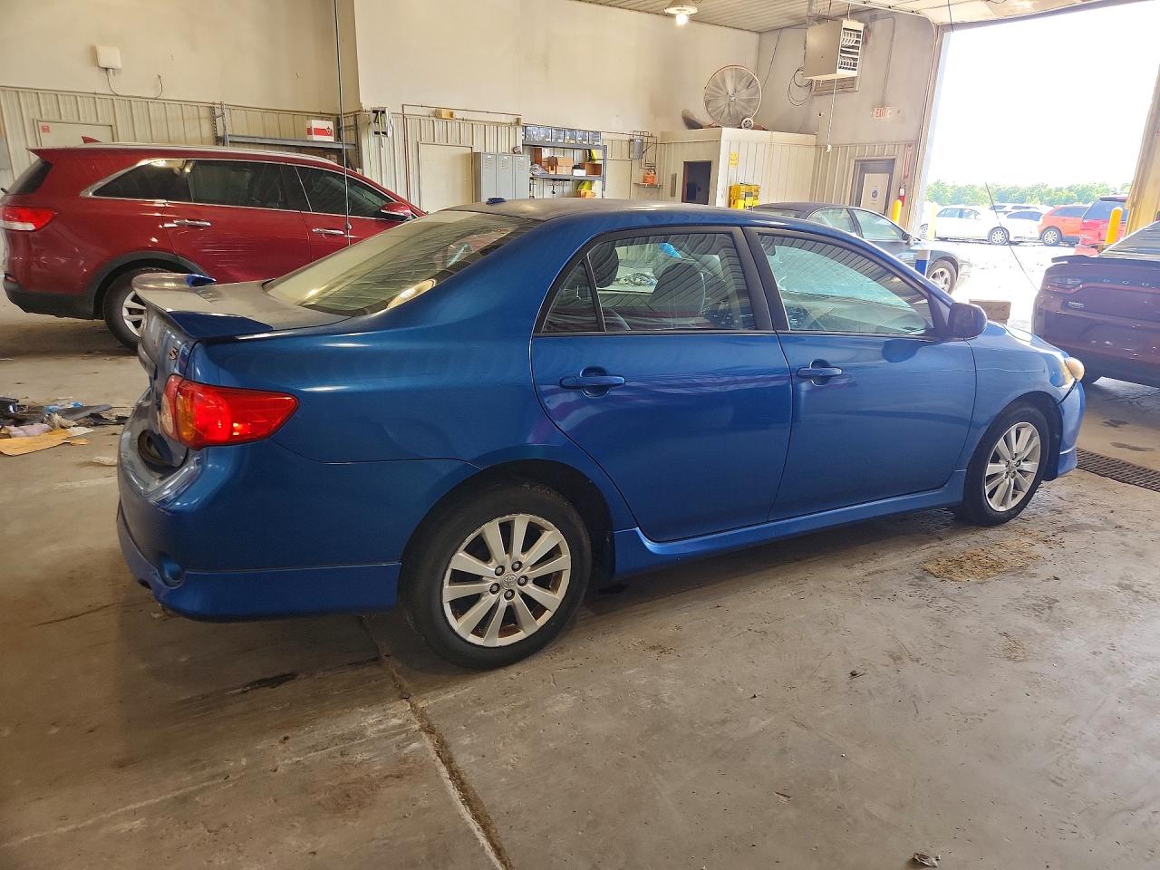 2009 Toyota Corolla S Синий vin: 1NXBU40E89Z118962