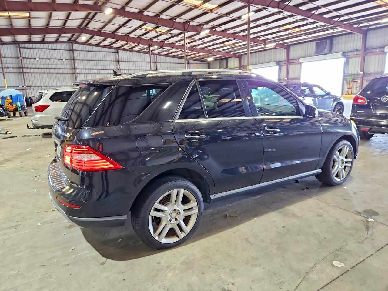2014 Mercedes-benz Ml 350 Bluetec Black vin: 4JGDA2EB0EA344297