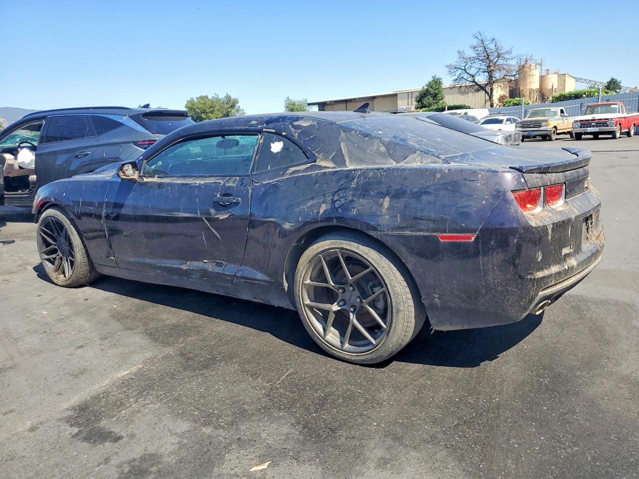 2011 Chevrolet Camaro Ls Black vin: 2G1FA1ED7B9182709