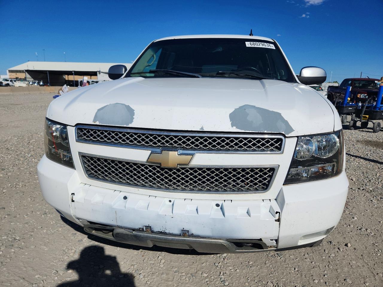 2008 Chevrolet Suburban K1500 Ls White vin: 3GNFK16398G121202