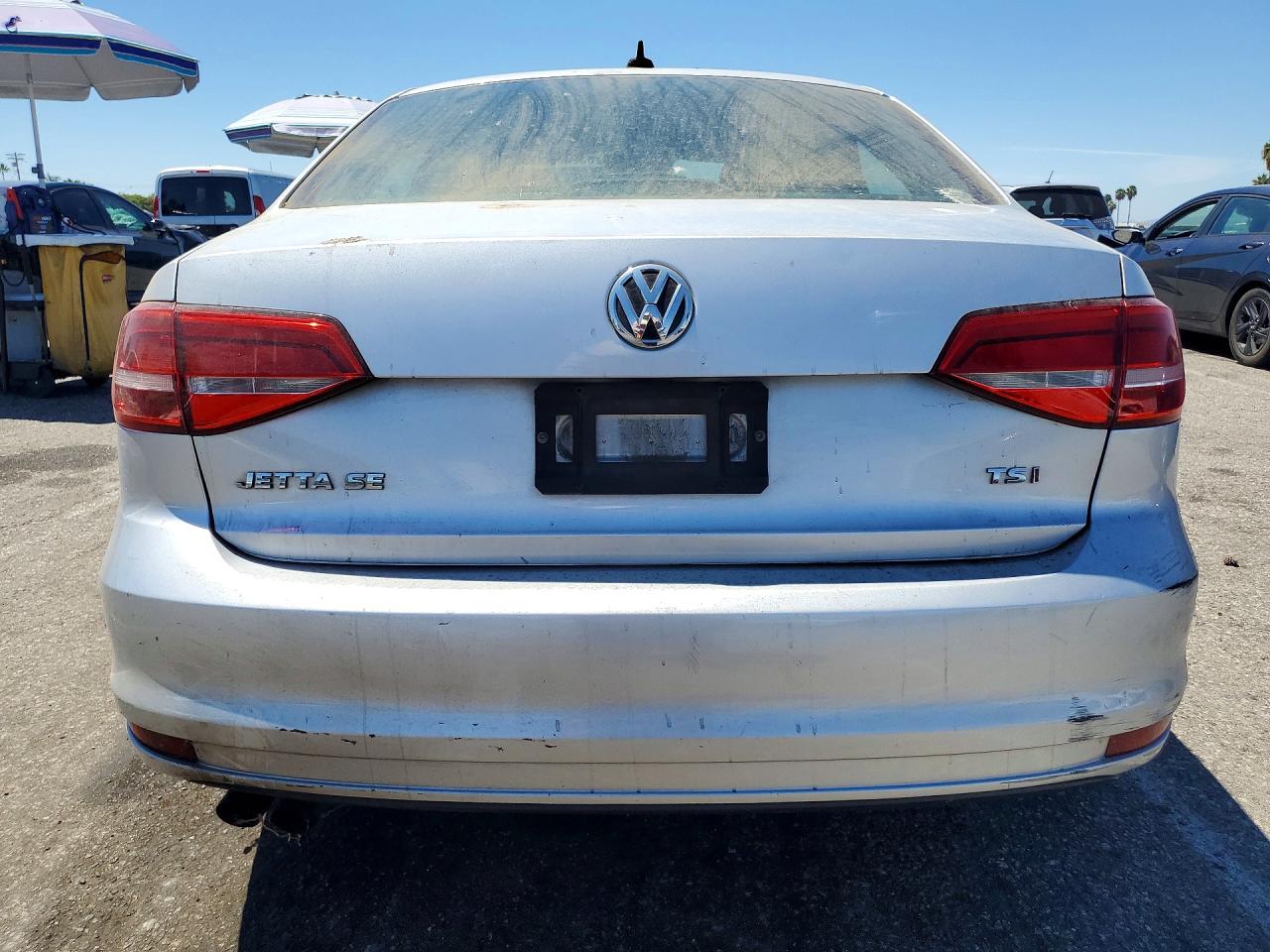 2015 Volkswagen Jetta Se Silver vin: 3VWD17AJ4FM335070