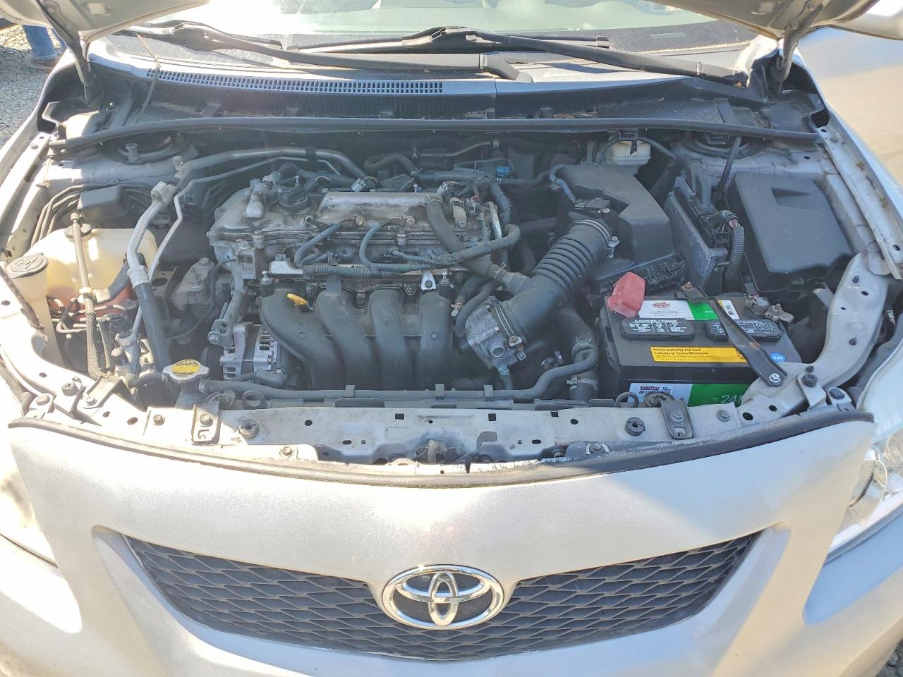 2009 Toyota Corolla Le Silver vin: 1NXBU40E89Z062666
