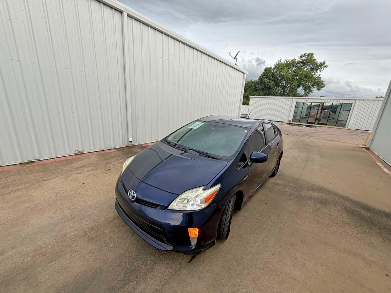 2015 Toyota Prius One Blue vin: JTDKN3DU8F0427525
