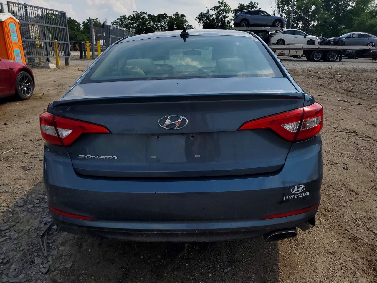 2015 Hyundai Sonata Blue vin: 5NPE24AF7FH144442