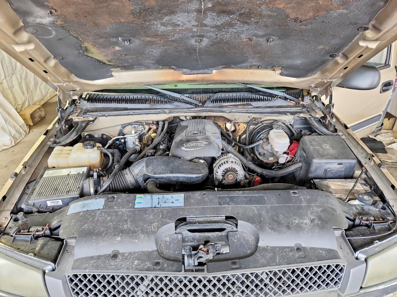 2005 Chevrolet Silverado K1500 Золотой vin: 1GCEK14T85Z127561