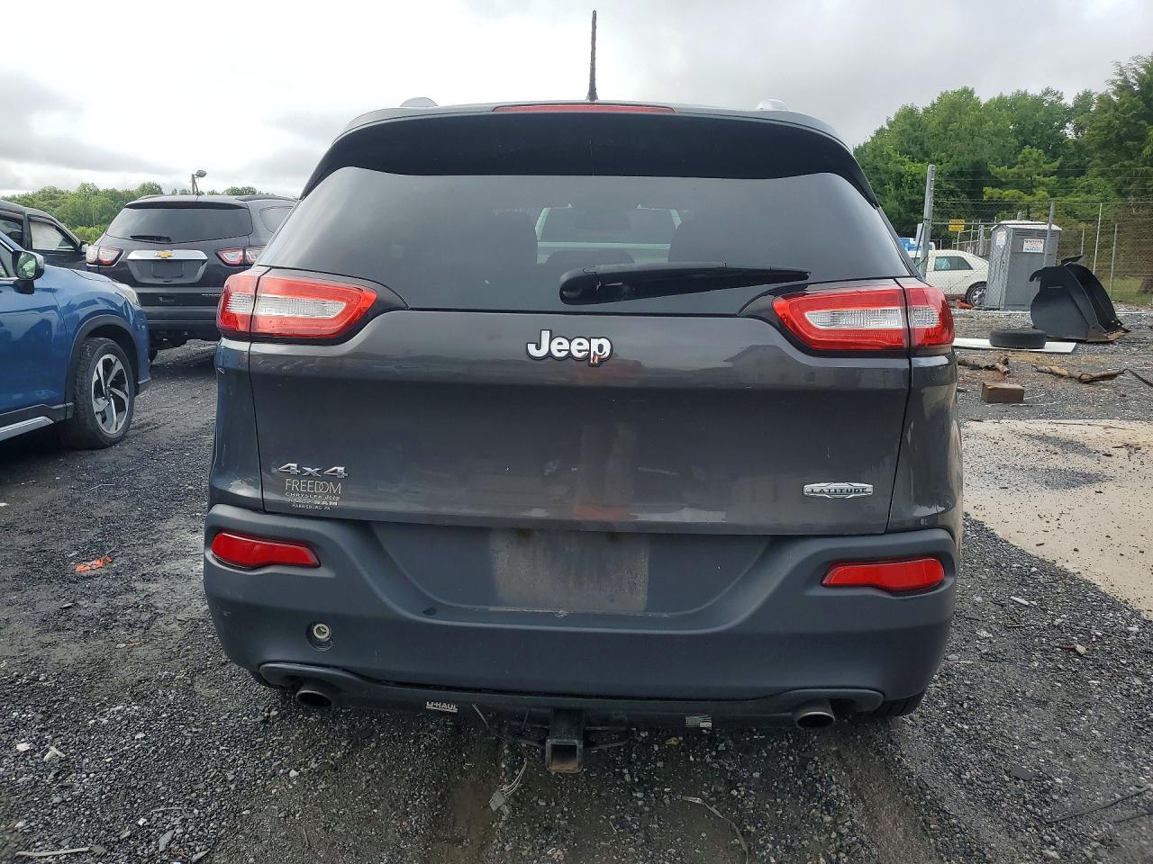 2014 Jeep Cherokee Latitude Gray vin: 1C4PJMCS9EW221018