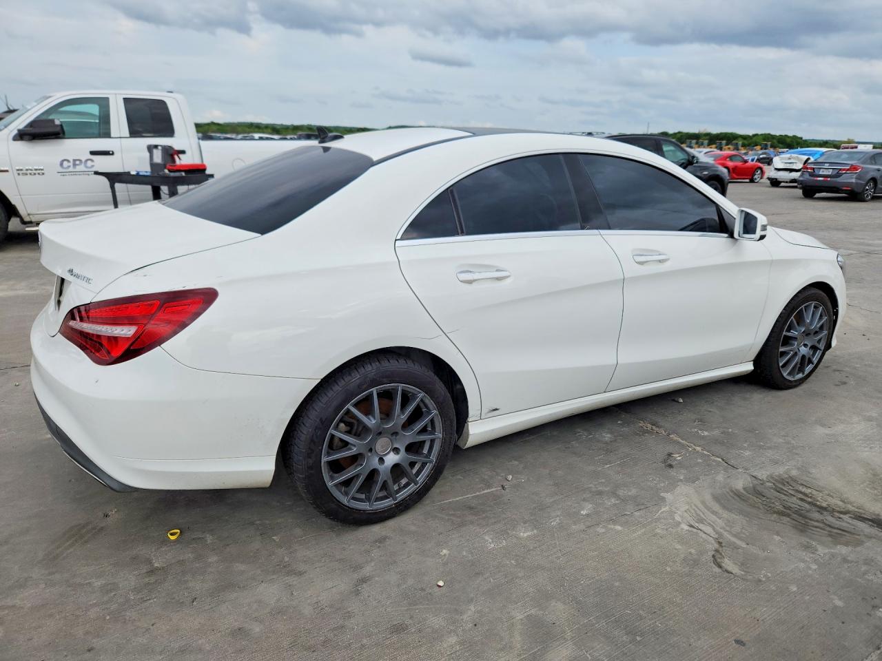 2018 Mercedes-benz Cla 250 4matic White vin: WDDSJ4GB8JN593251