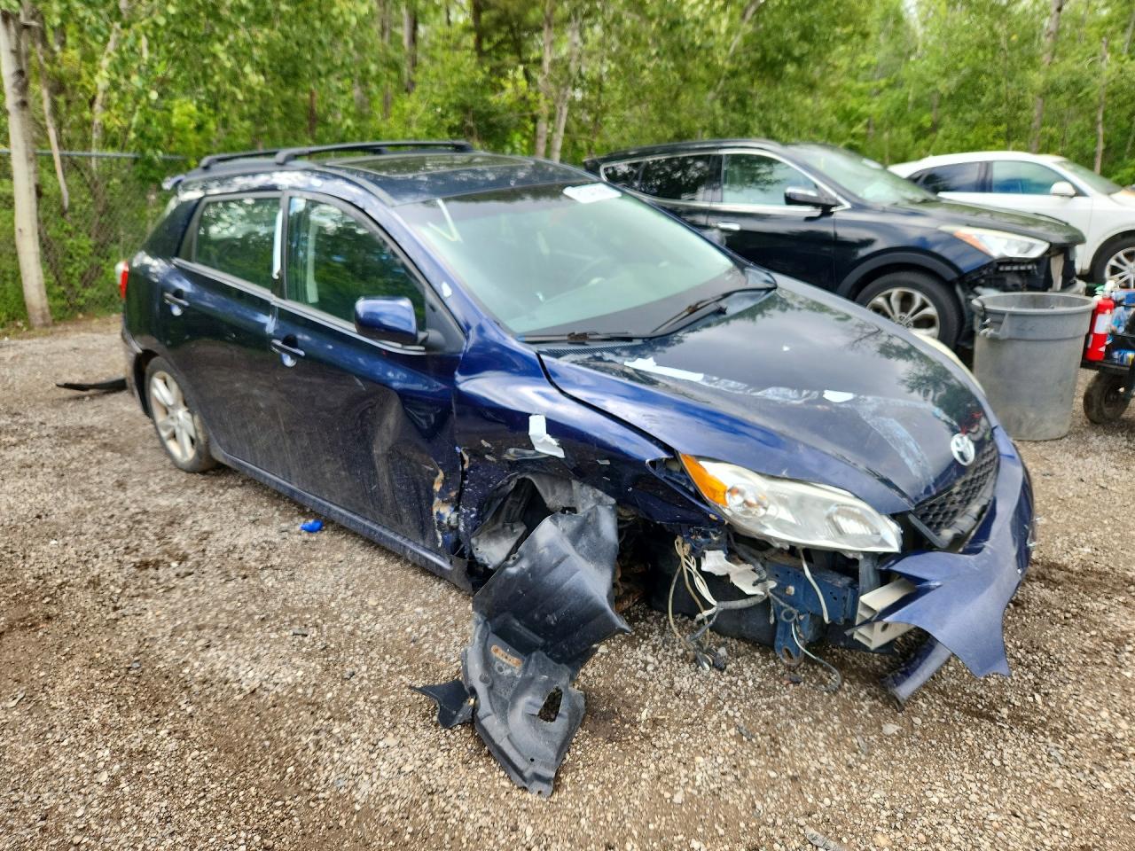 2013 Toyota Matrix Base Blue vin: 2T1LE4EE4DC023416