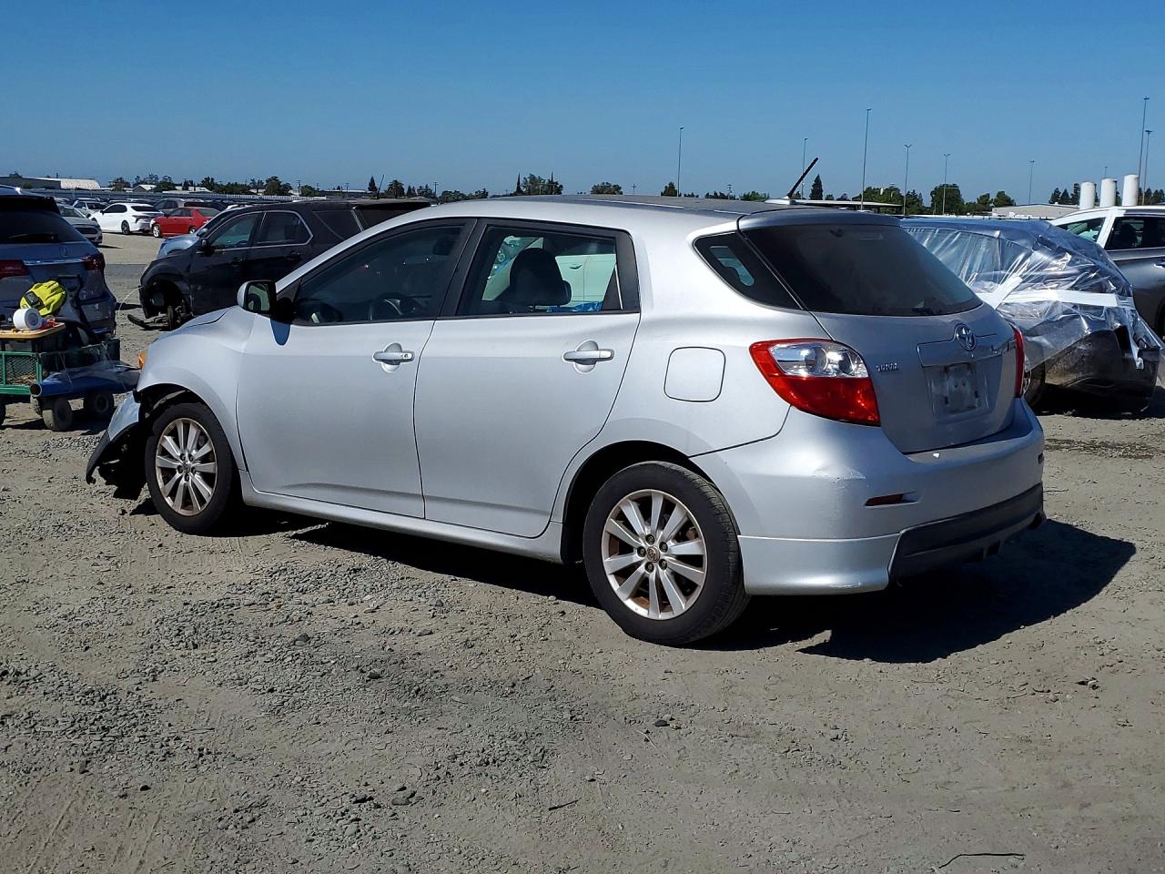 2010 Toyota Matrix Base Silver vin: 2T1KU4EE1AC415831