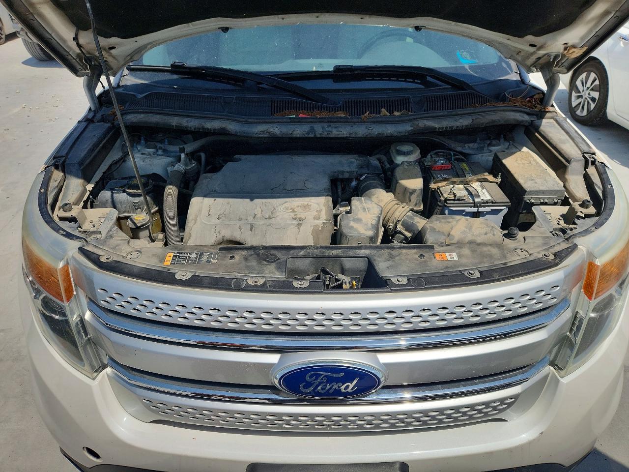 2014 Ford Explorer Xlt White vin: 1FM5K7D80EGA13043