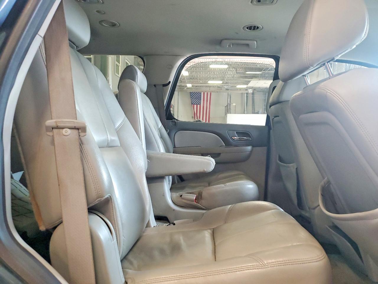 2008 Gmc Yukon Blue vin: 1GKFK13068R138952