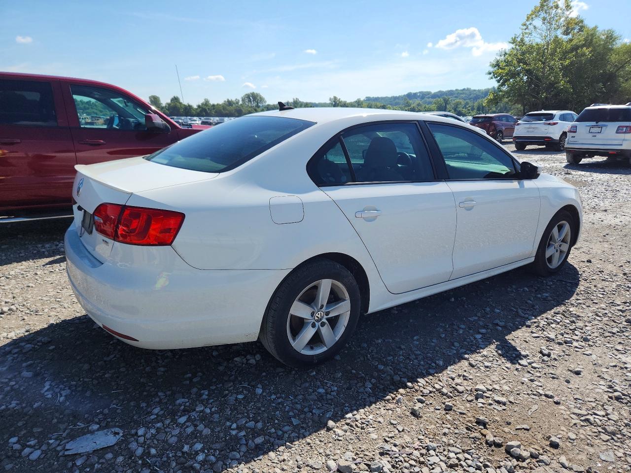 2011 Volkswagen Jetta Tdi White vin: 3VWLL7AJ5BM123052