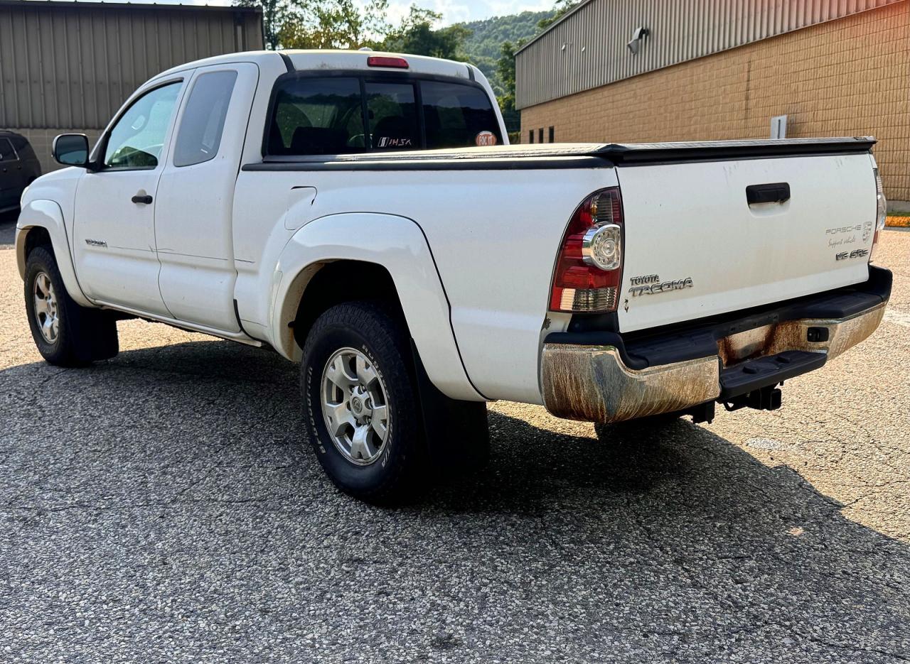 2010 Toyota Tacoma V6 White vin: 5TEUU4EN9AZ748510