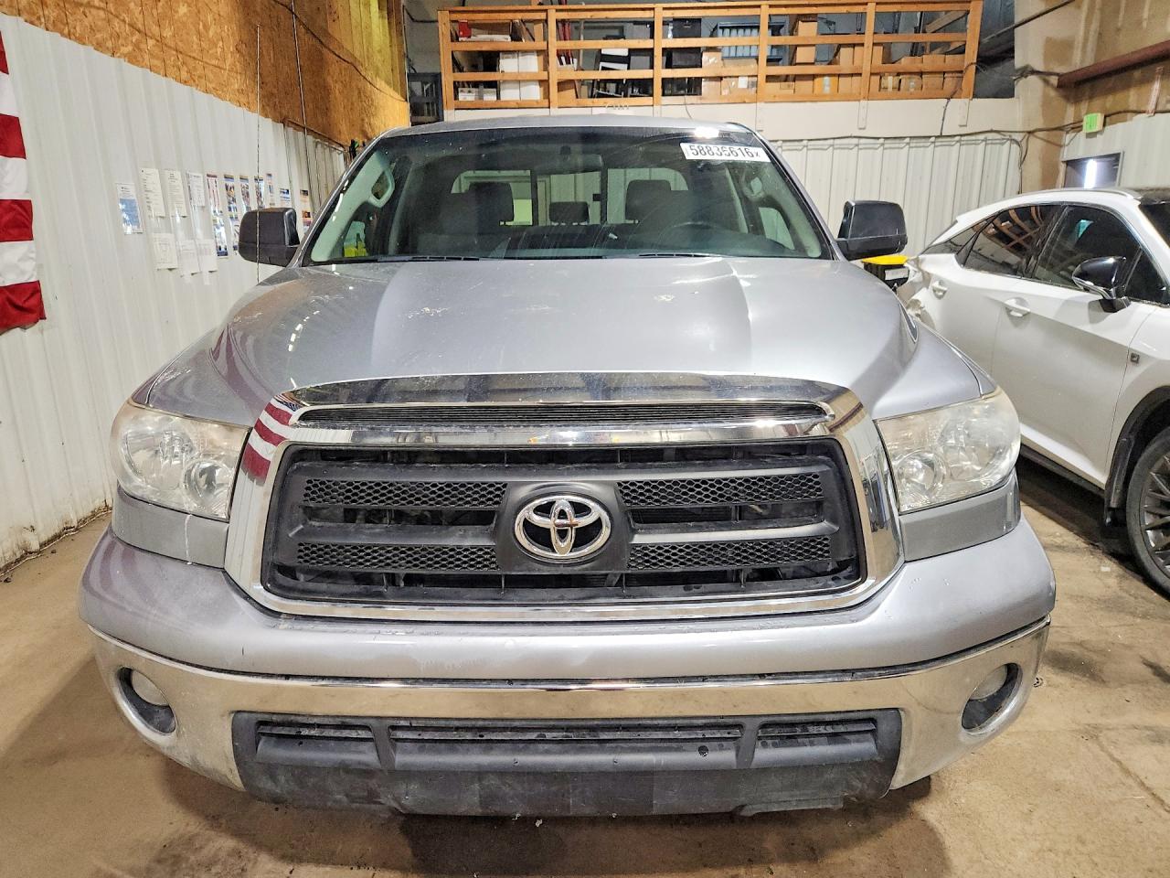 2013 Toyota Tundra Double Cab Sr5 Серый vin: 5TFUM5F10DX040451