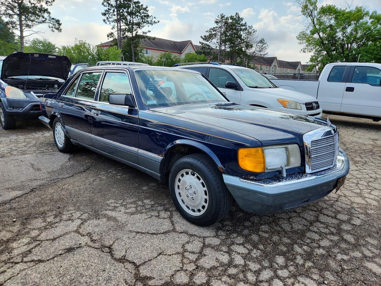 1986 Mercedes-benz 560 Sel Blue vin: WDBCA39D0GA265277