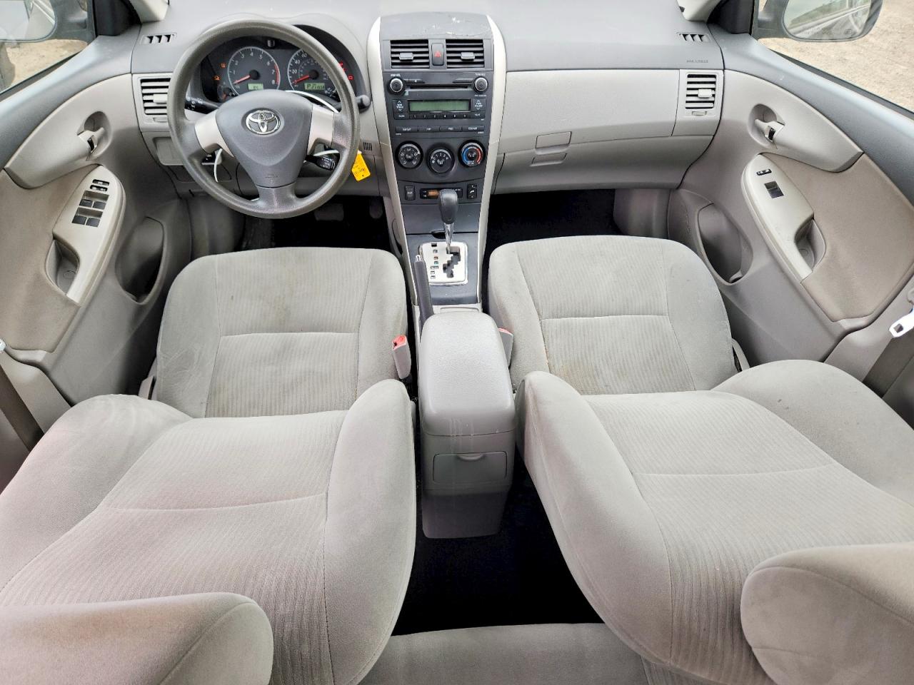 2010 Toyota Corolla Le Gray vin: 2T1BU4EE0AC517492