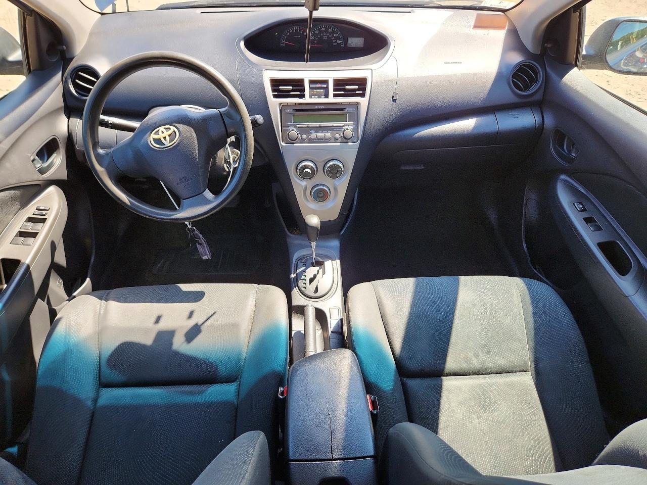 2012 Toyota Yaris Fleet Blue vin: JTDBT4K31CL021571