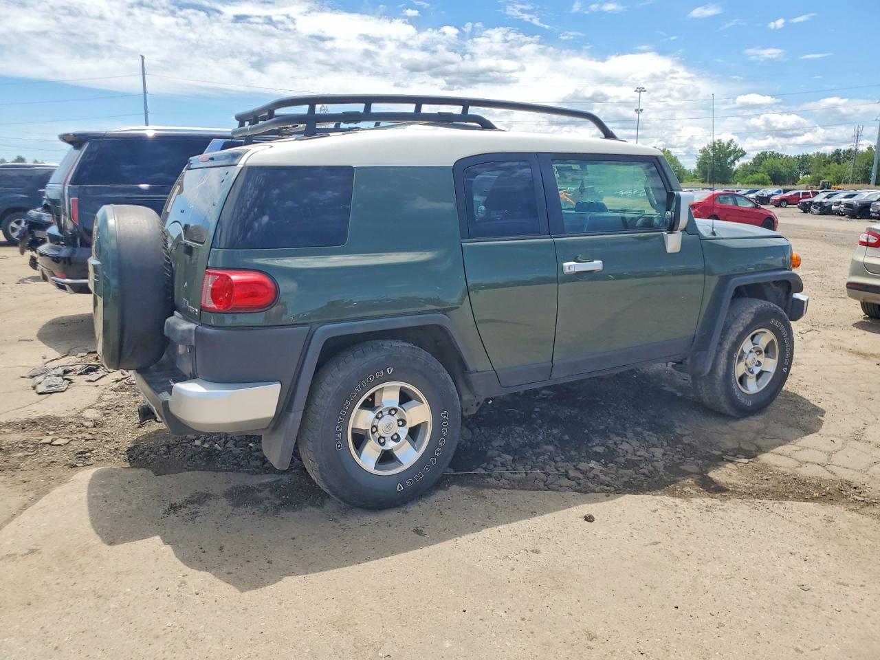 2010 Toyota Fj Cruiser Base Green vin: JTEBU4BF1AK084644