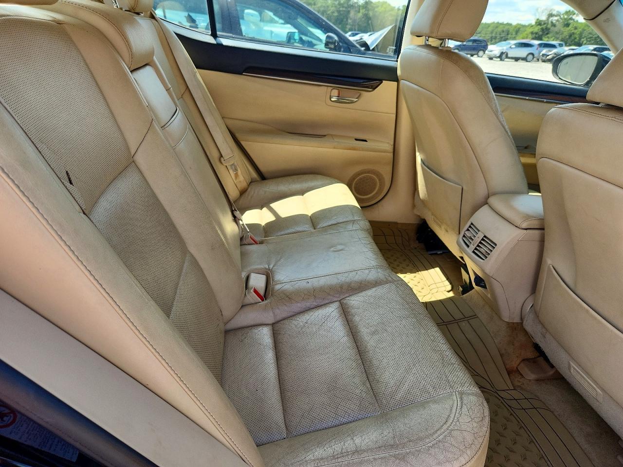 2013 Lexus Es 350 Black vin: JTHBK1GG4D2068984