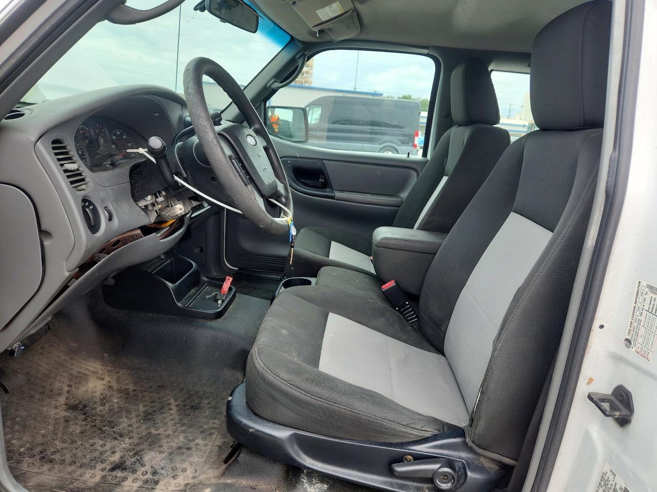 2011 Ford Ranger Super Cab Белый vin: 1FTKR1ED3BPB16285