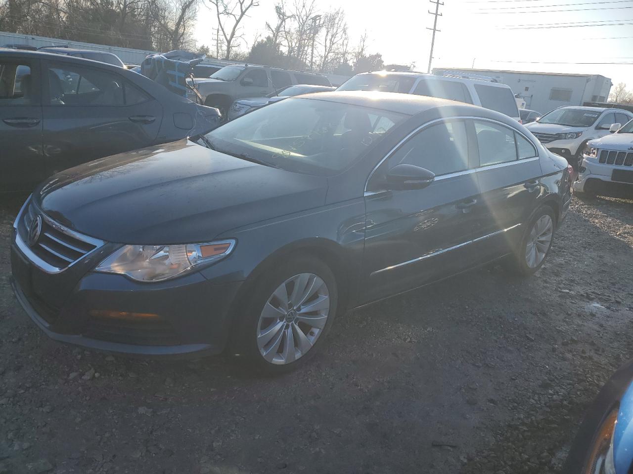 WVWMN7AN4CE533661