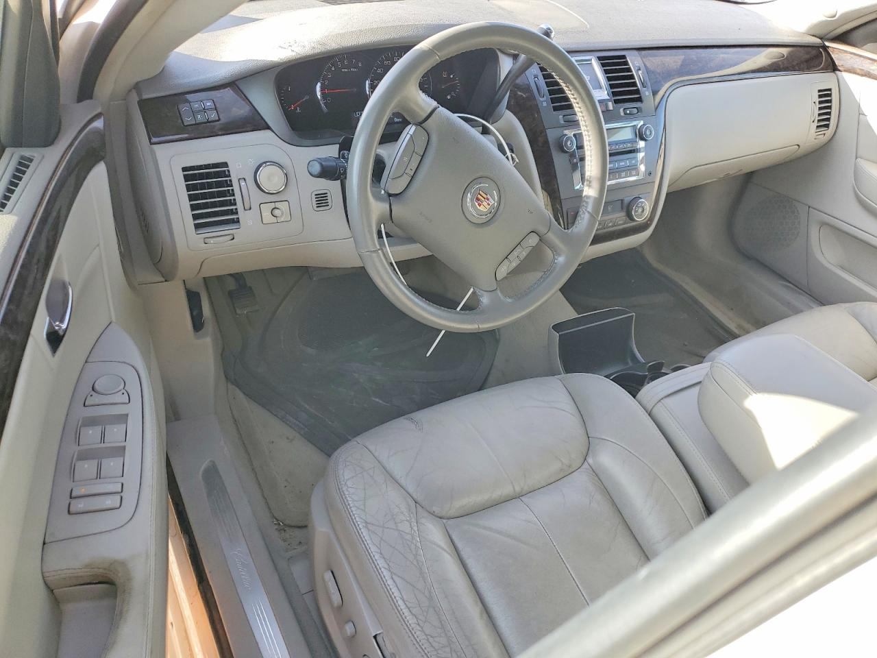 2011 Cadillac Professional Chassis White vin: 1GE7K9C61BU600266