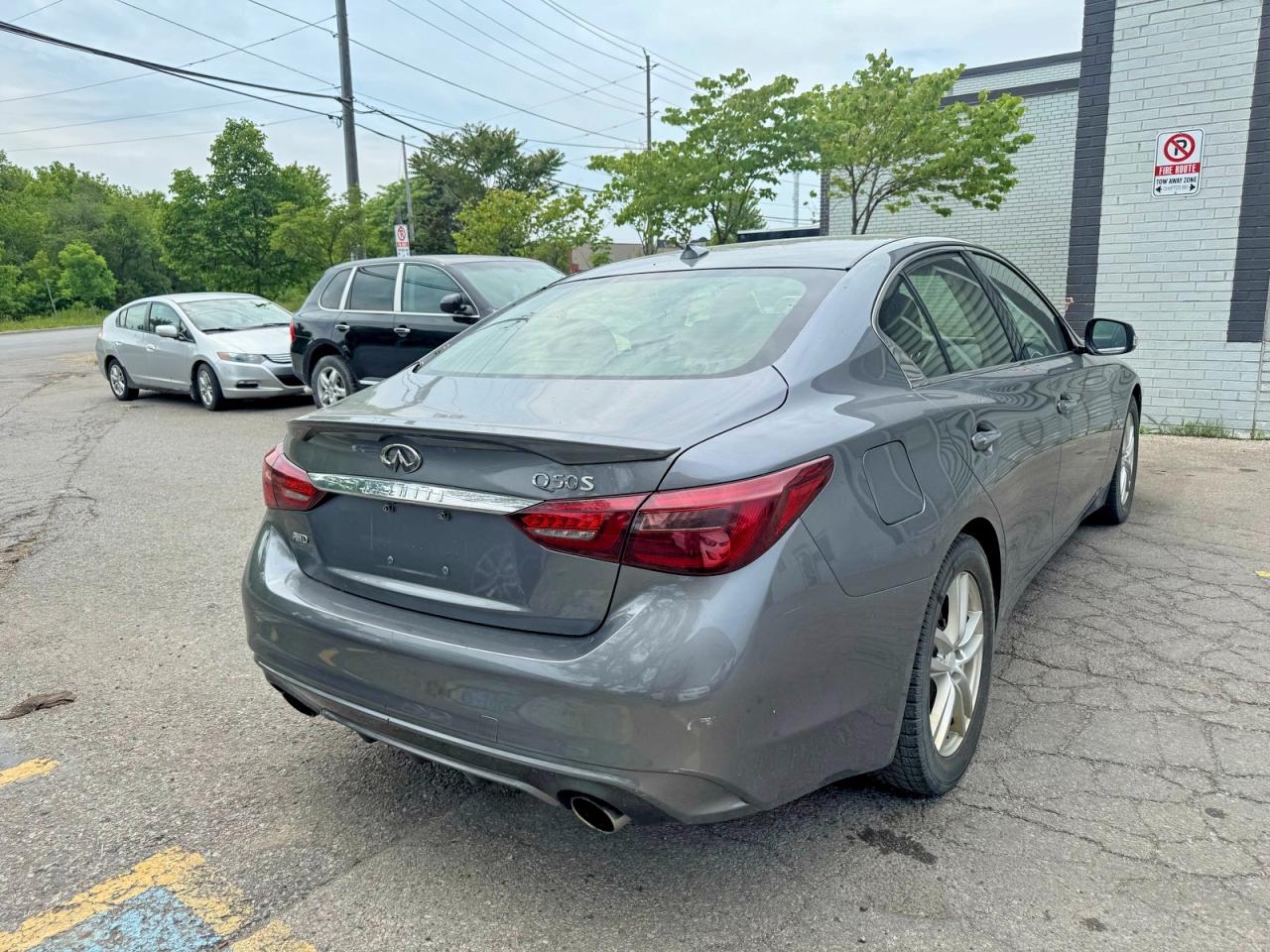 2018 Infiniti Q50 3.0t Luxe Gray vin: JN1EV7AR6JM611757