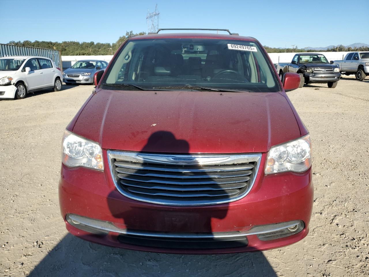 2014 Chrysler Town & Country Touring Red vin: 2C4RC1BG4ER437754