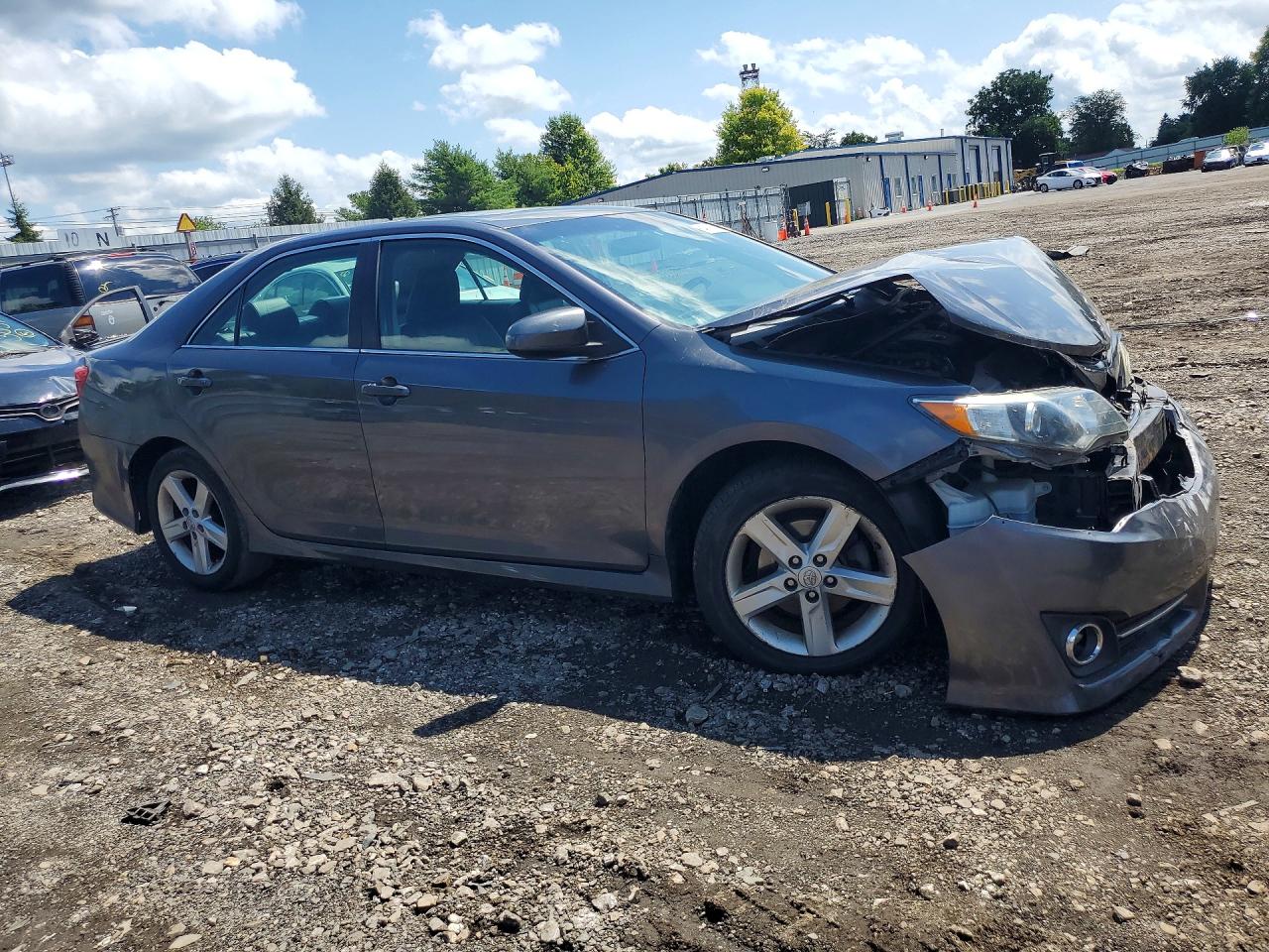 2014 Toyota Camry Se Gray vin: 4T1BF1FK9EU383583