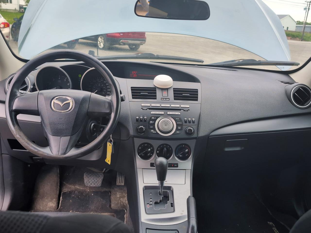 2010 Mazda 3 I Blue vin: JM1BL1HF9A1299336