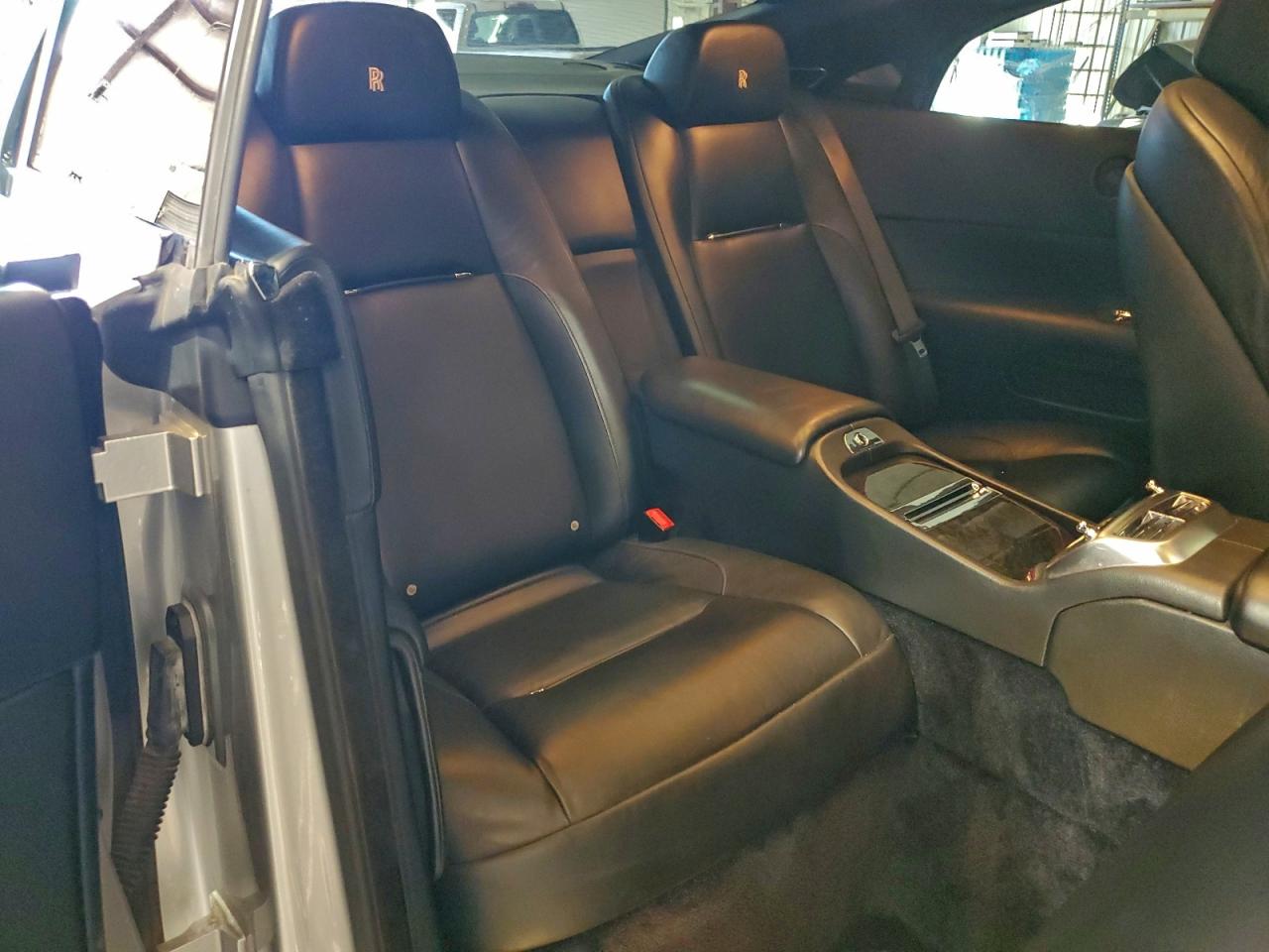 2014 Rolls-royce Wraith Silver vin: SCA665C57EUX84259
