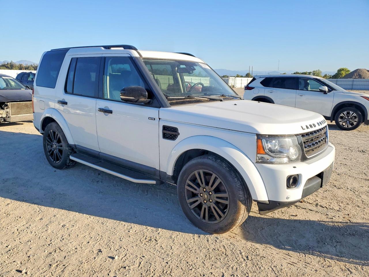 2015 Land Rover Lr4 Hse Luxury Белый vin: SALAK2V67FA758856