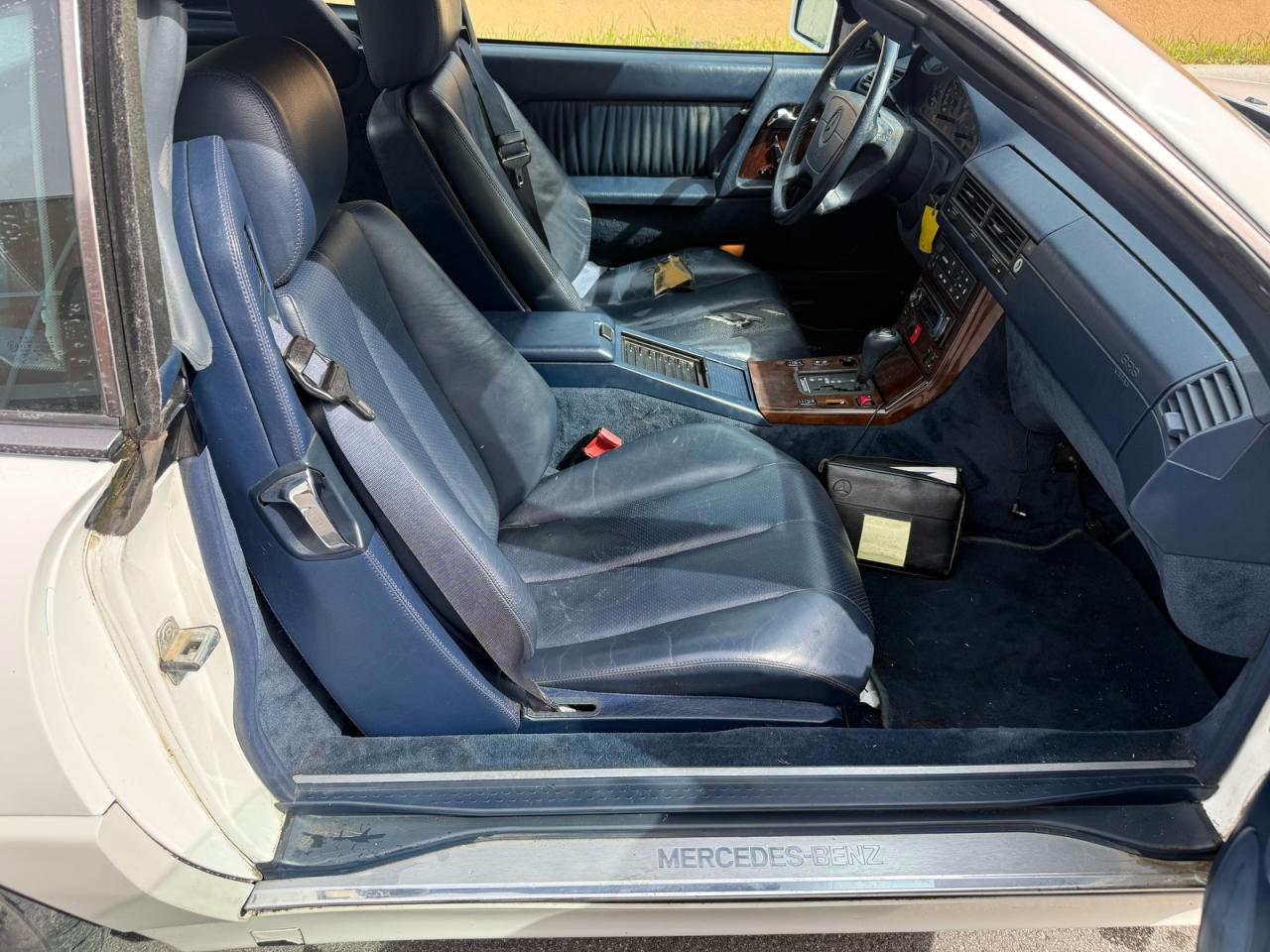 1995 Mercedes-benz Sl 320 White vin: WDBFA63E2SF113822