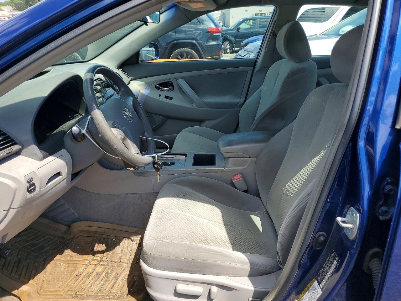 2007 Toyota Camry Le Blue vin: 4T1BE46K07U042578