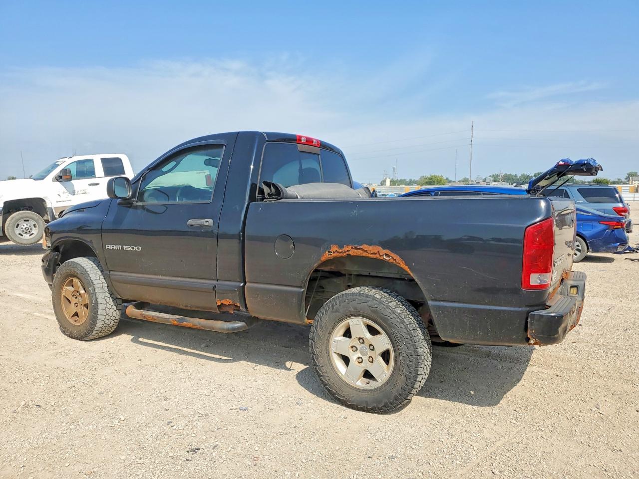 2004 Dodge Ram 1500 St Black vin: 1D7HU16D24J191675