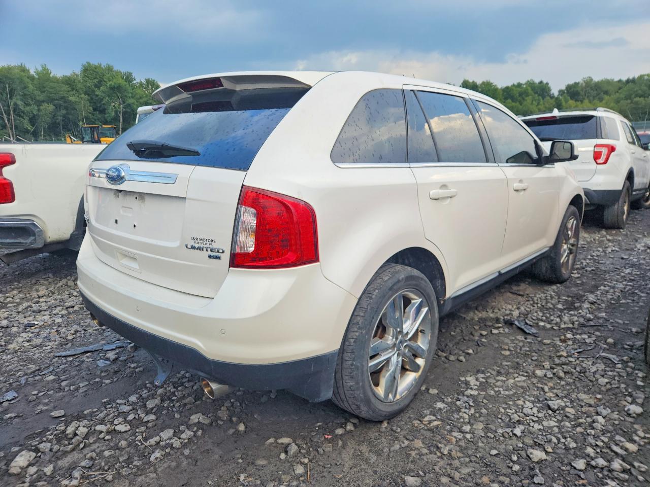 2011 Ford Edge Limited White vin: 2FMDK4KCXBBA37662