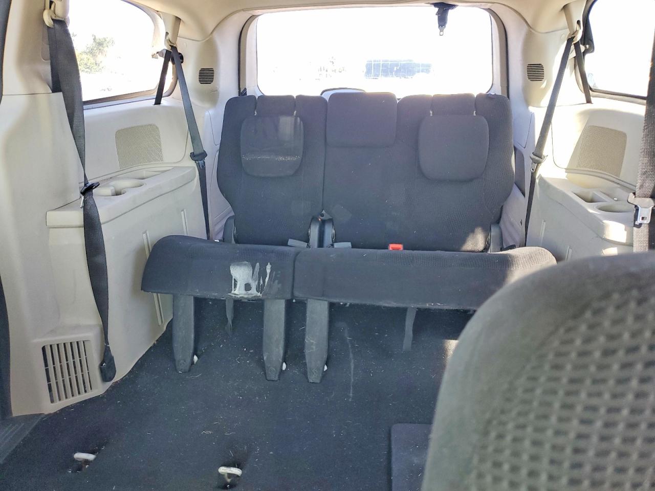 2013 Dodge Grand Caravan Se White vin: 2C4RDGBG2DR756486