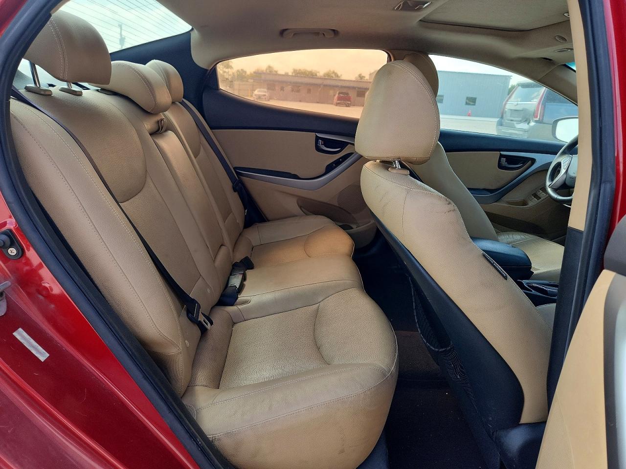 2013 Hyundai Elantra Limited Red vin: KMHDH4AE4DU697694