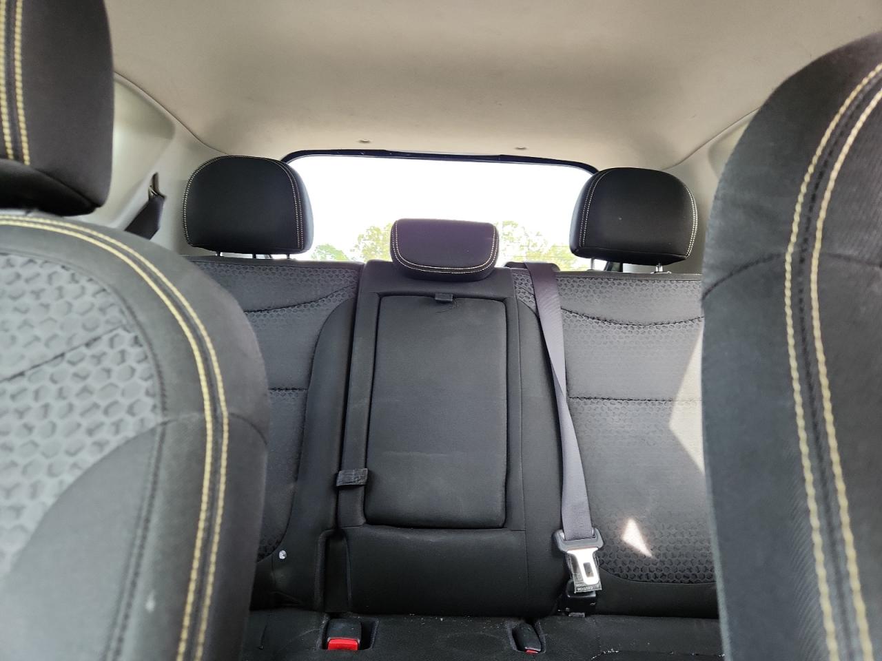 2015 Kia Soul + Black vin: KNDJP3A56F7203518