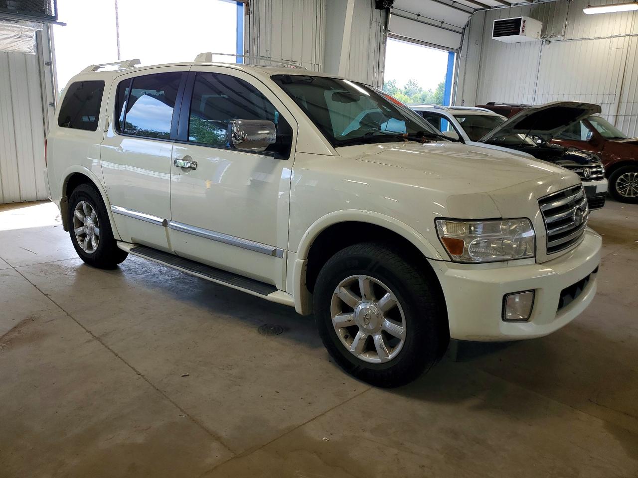 2005 Infiniti Qx56 Base White vin: 5N3AA08CX5N812922