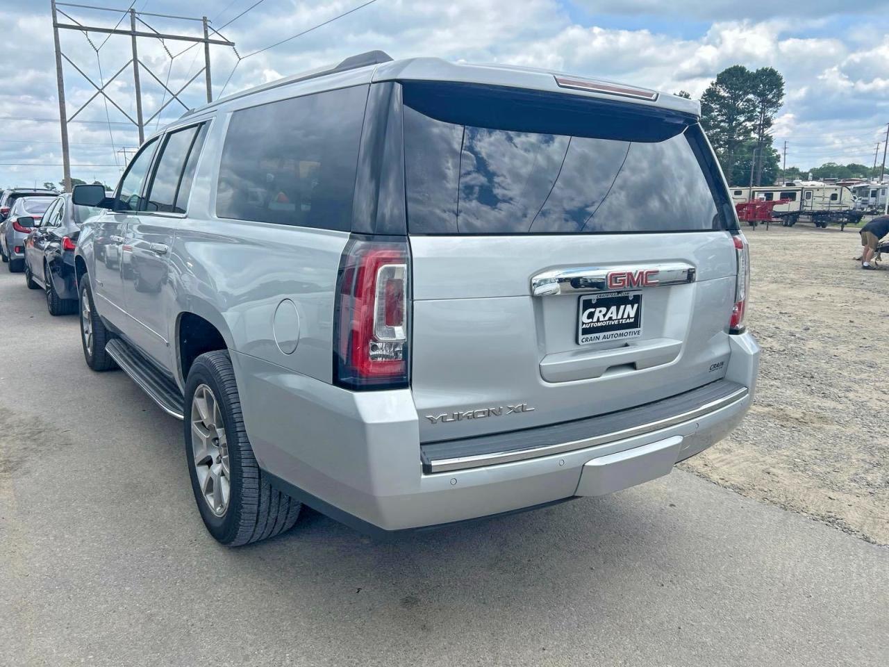2020 Gmc Yukon Xl Denali Серебряный vin: 1GKS1HKJ1LR202263
