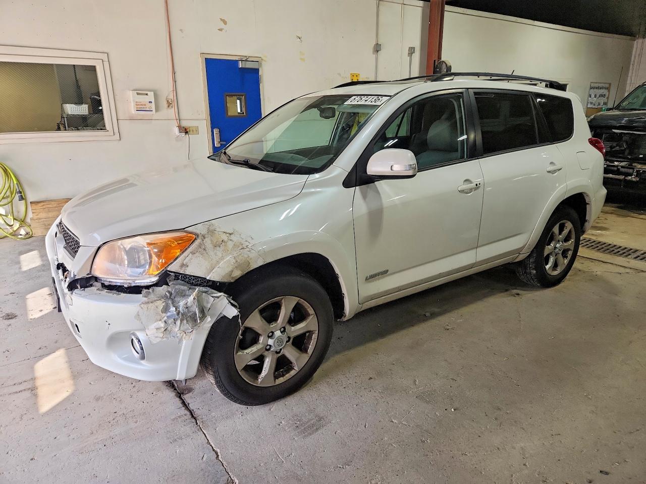 2009 Toyota Rav4 Limited White vin: 2T3BF31V29W020441