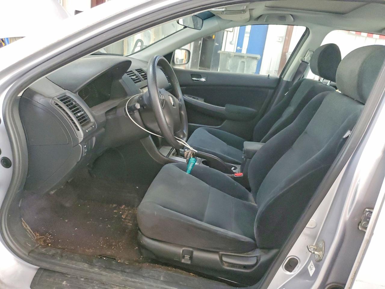 2003 Honda Accord Ex Silver vin: 1HGCM56683A083168